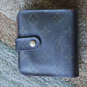 Louis Vuitton bi- fold wallet